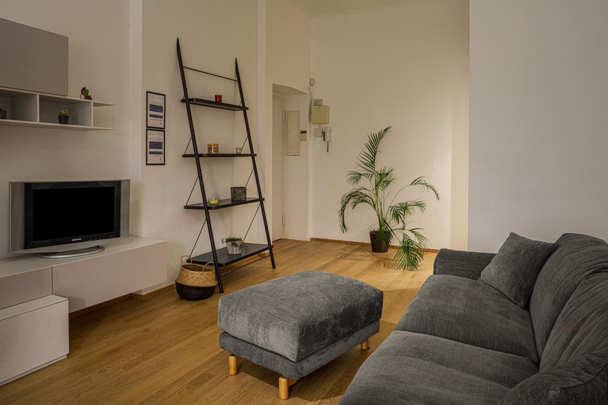 Accomodo Mib20 Bivano City Life Milão Exterior foto